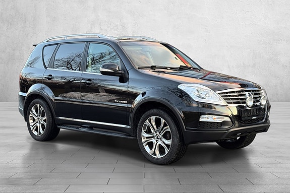 SsangYong Rexton 3 of 30