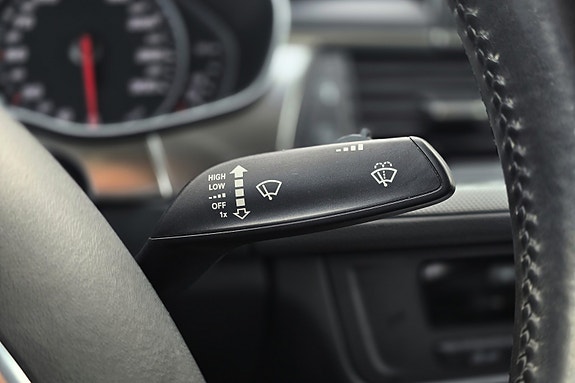 Audi A6 25 of 30
