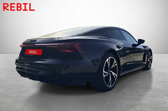 Audi e-tron GT 4 of 21