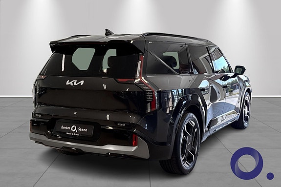 Kia EV9 8 of 23