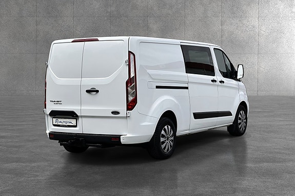 Ford Transit Custom 14 of 30