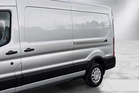 Ford Transit 8 of 30