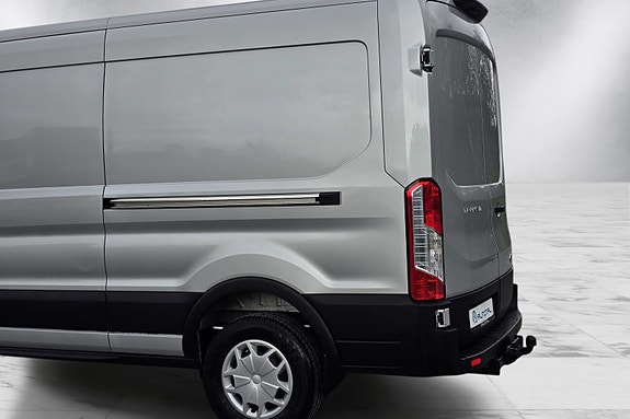 Ford Transit 11 of 30