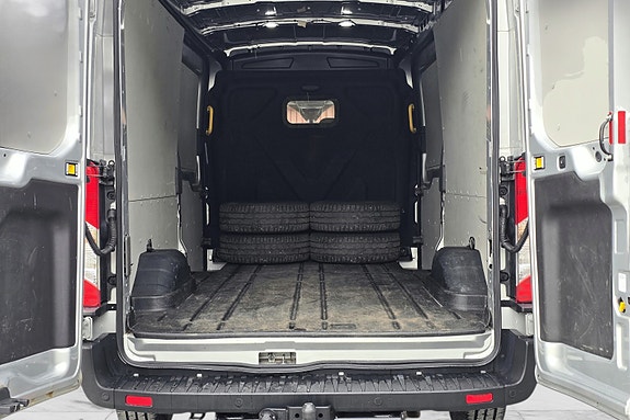 Ford Transit 22 of 30