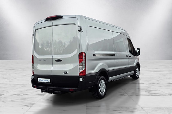 Ford Transit 13 of 30
