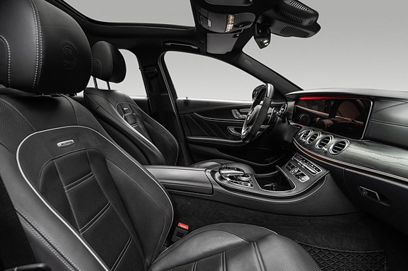 Mercedes-Benz E63 16 of 30