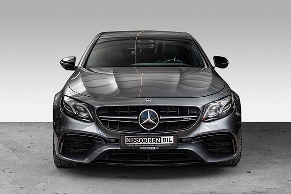 Mercedes-Benz E63 3 of 30