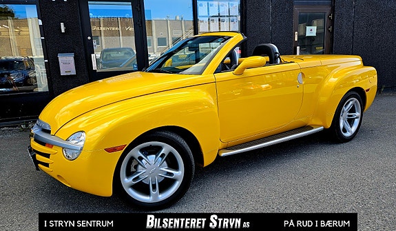 Chevrolet SSR 2 of 29