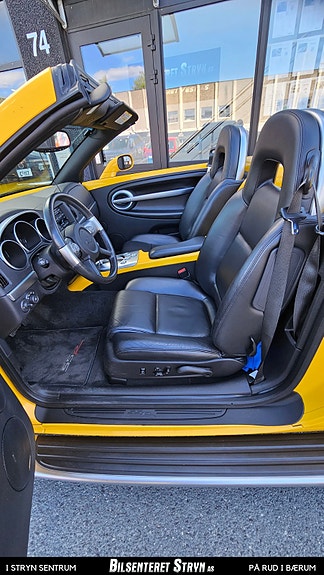 Chevrolet SSR 17 of 29