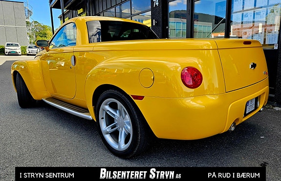 Chevrolet SSR 13 of 29
