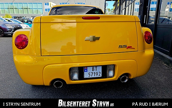 Chevrolet SSR 15 of 29
