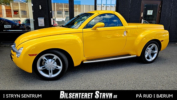Chevrolet SSR 11 of 29