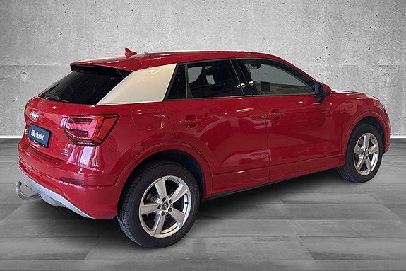 Audi Q2 7 of 20