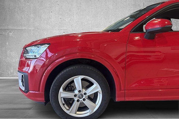 Audi Q2 3 of 20