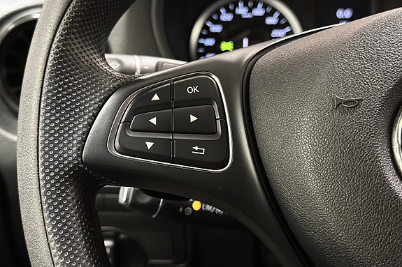 Mercedes-Benz Vito 22 of 30