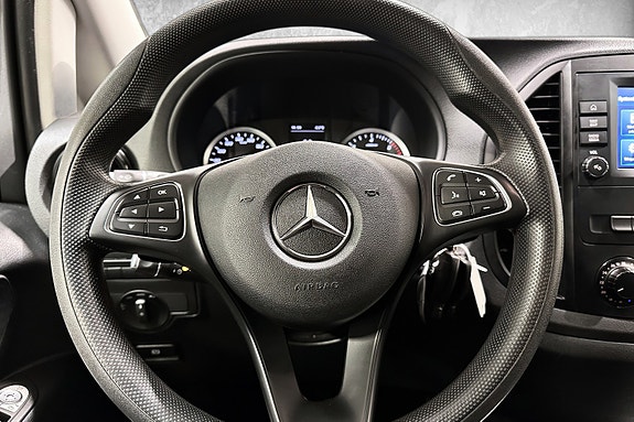 Mercedes-Benz Vito 21 of 30