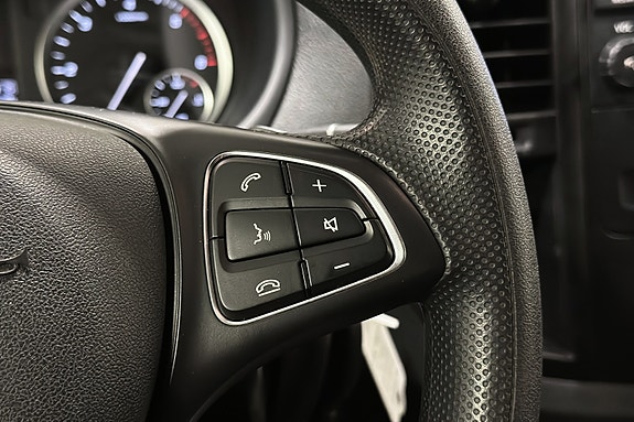 Mercedes-Benz Vito 23 of 30