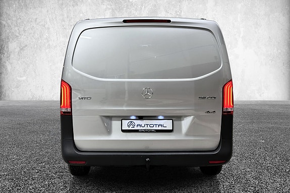 Mercedes-Benz Vito 10 of 30