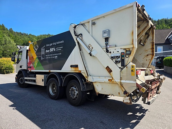 Volvo FE 320 6x2 komprimatorbil - NTM - 2 kammer 5 of 18