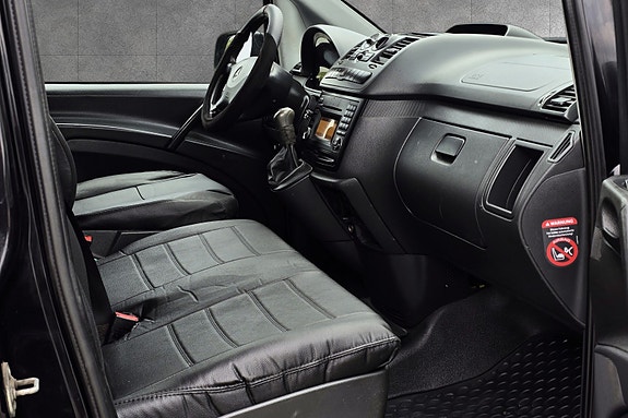 Mercedes-Benz Vito 15 of 27
