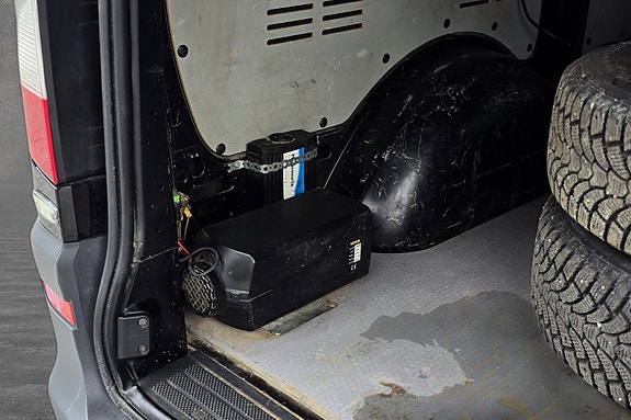 Mercedes-Benz Vito 12 of 27