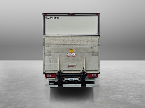 Mercedes-Benz Sprinter 9 of 30