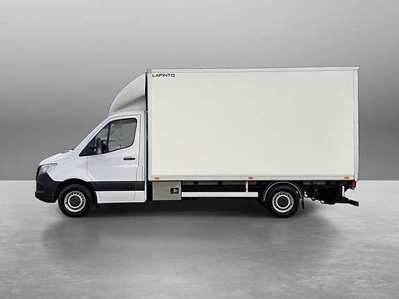 Mercedes-Benz Sprinter 7 of 30