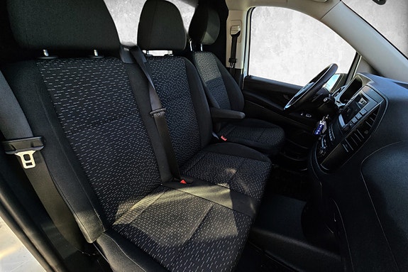 Mercedes-Benz Vito 22 of 30