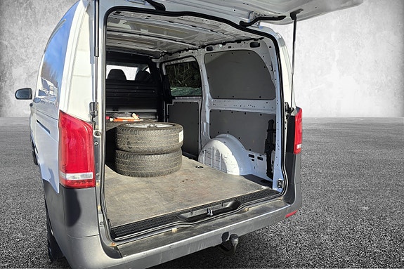 Mercedes-Benz Vito 17 of 30