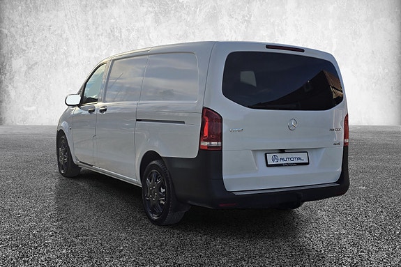 Mercedes-Benz Vito 7 of 30