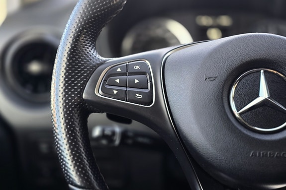 Mercedes-Benz Vito 24 of 30