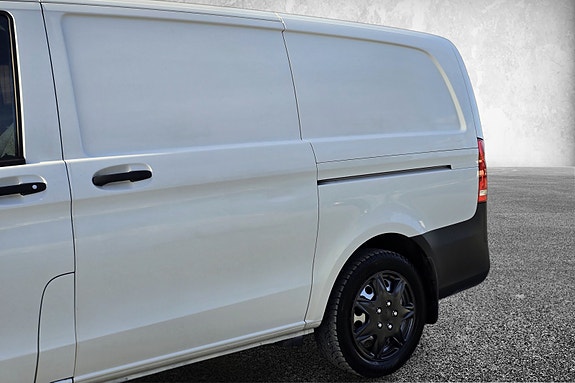 Mercedes-Benz Vito 5 of 30