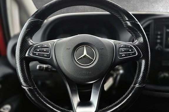 Mercedes-Benz Vito 23 of 30
