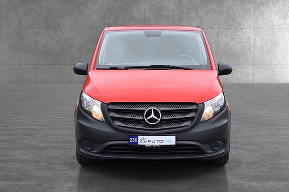 Mercedes-Benz Vito 2 of 30