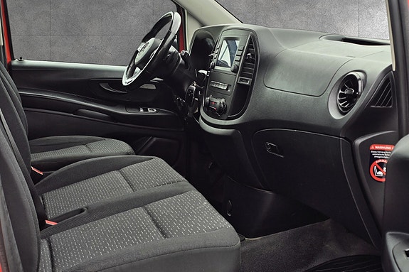 Mercedes-Benz Vito 22 of 30