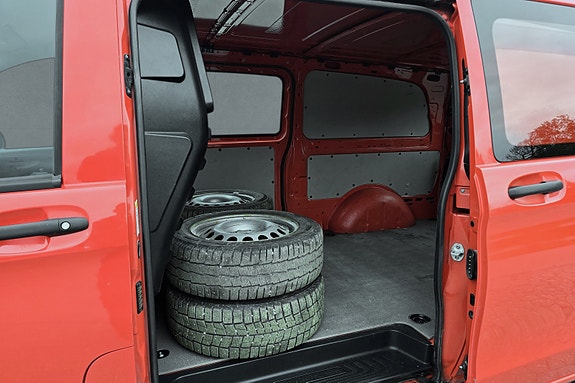 Mercedes-Benz Vito 18 of 30