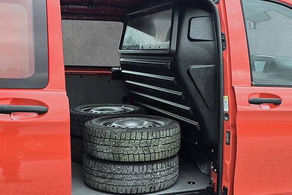 Mercedes-Benz Vito 20 of 30