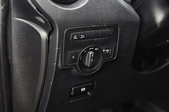 Mercedes-Benz Vito 30 of 30