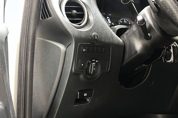 Mercedes-Benz Vito 26 of 30