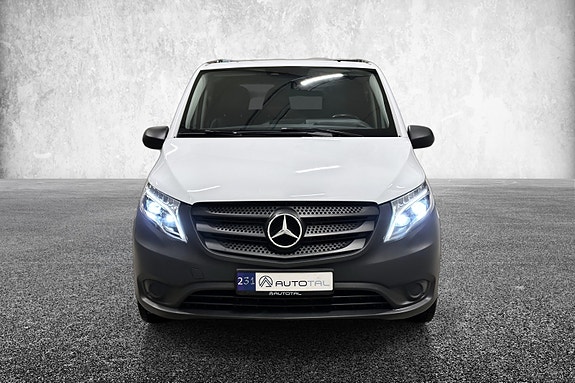 Mercedes-Benz Vito 3 of 30