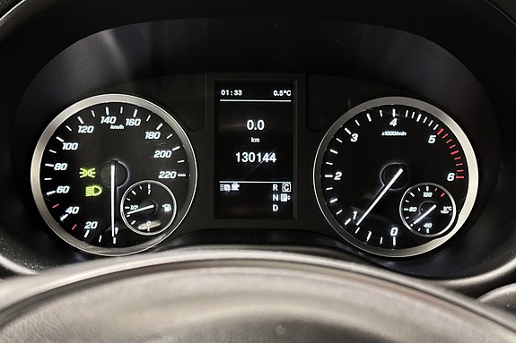 Mercedes-Benz Vito 25 of 30