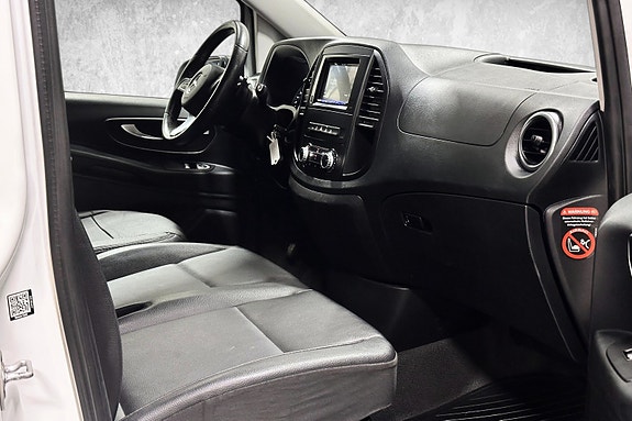 Mercedes-Benz Vito 19 of 30