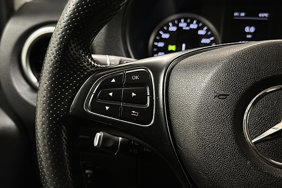 Mercedes-Benz Vito 21 of 30