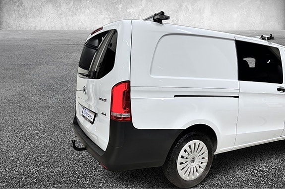Mercedes-Benz Vito 10 of 30