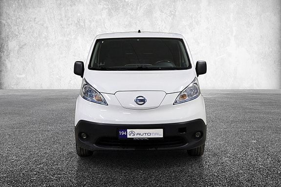 Nissan e-NV200 2 of 30