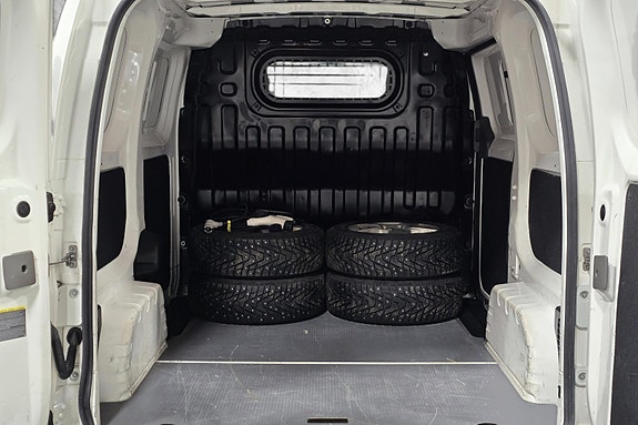 Nissan e-NV200 15 of 30