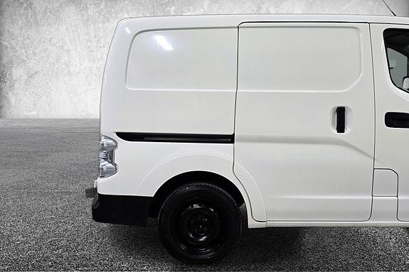 Nissan e-NV200 11 of 30