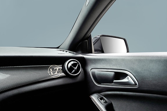 Mercedes-Benz CLA180 15 of 30
