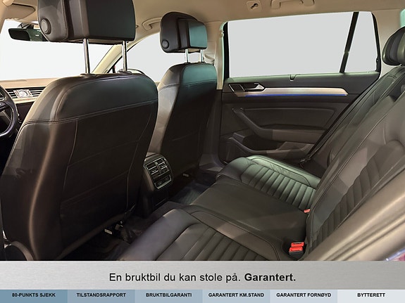 Volkswagen Passat 11 of 13