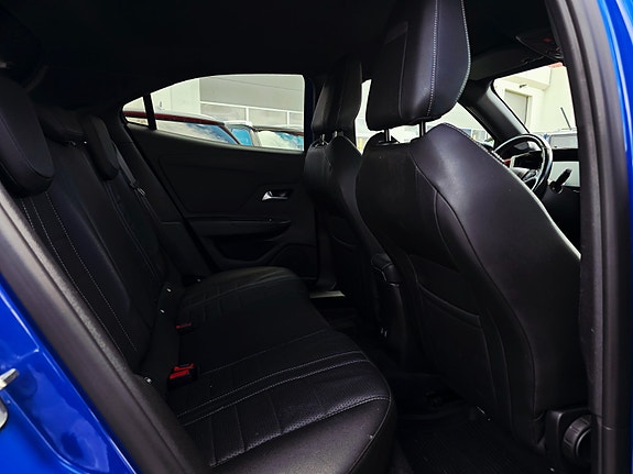 Opel Mokka-e 18 of 30